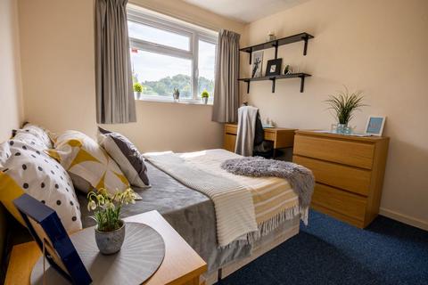 undefined, Tenterden Drive, Canterbury, Kent