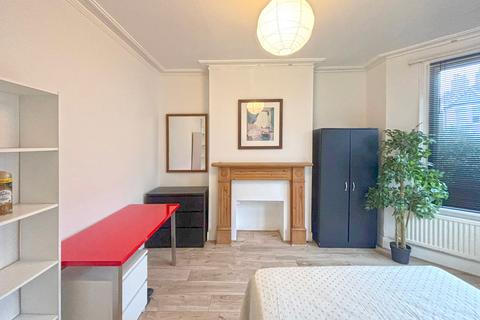 undefined, Lysia Street, London, SW6