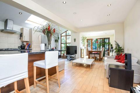 undefined, Cavendish Road, London SW12