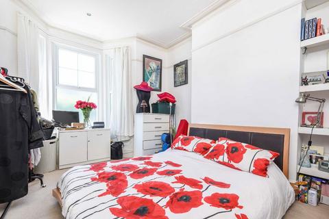 undefined, Cavendish Road, London SW12