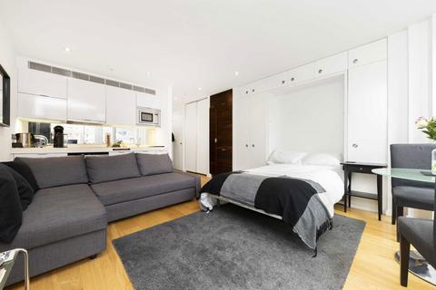 undefined, Fairmont Avenue, London E14