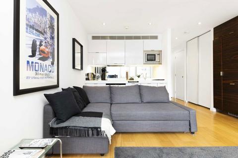 undefined, Fairmont Avenue, London E14