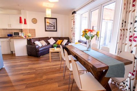 undefined, Saxton Court , Gillingham,