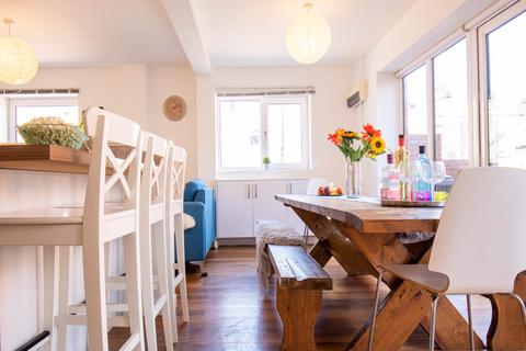undefined, Saxton Court, Gillingham, Kent