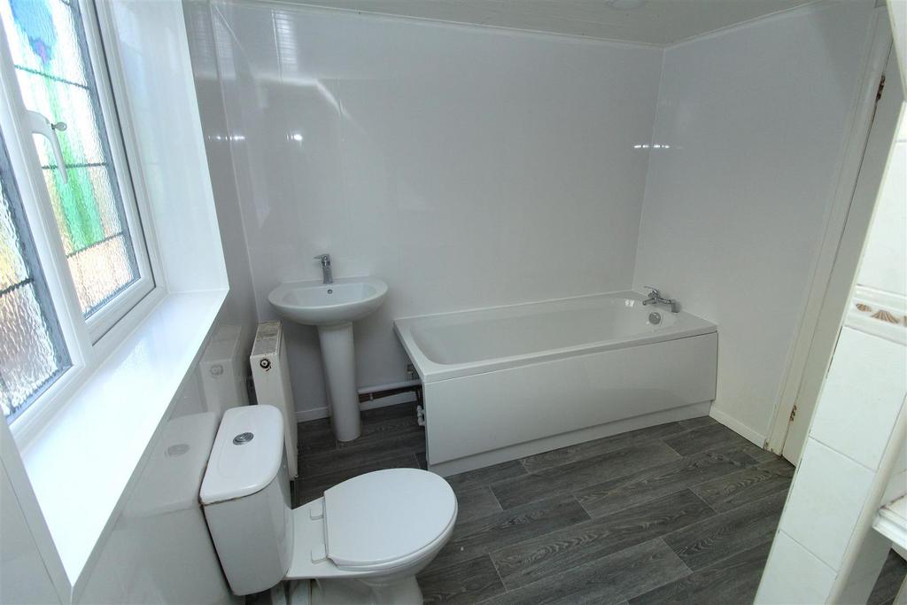 Bath1.JPG