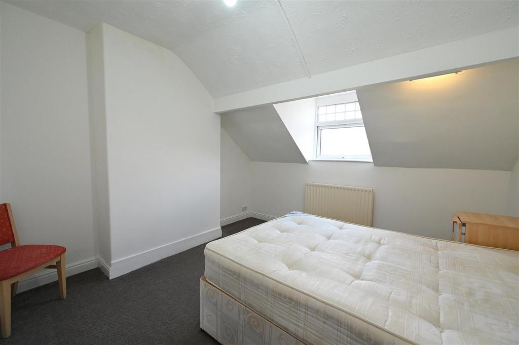 Bedroom3.JPG