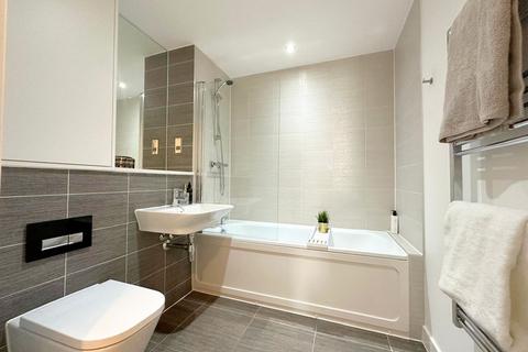 2 bedroom apartment to rent, The Astley Manchester M1