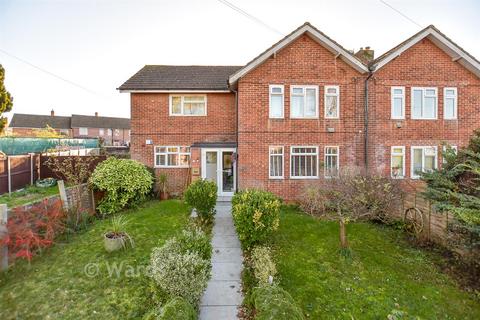 2 bedroom ground floor maisonette for sale, Medina Road, Aylesford ME20
