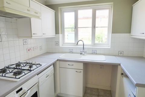 3 bedroom terraced house to rent, Mopsies Road, Basildon, SS14