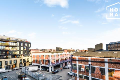 2 bedroom flat to rent, Mentmore Terrace, E8