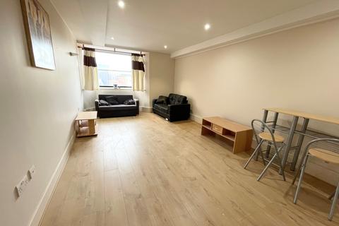 Queens Terrace, Southampton, SO14