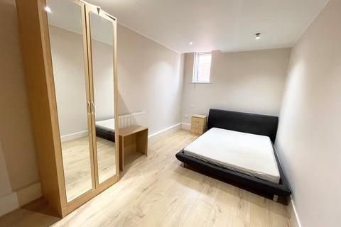 undefined, Queens Terrace, Southampton, SO14