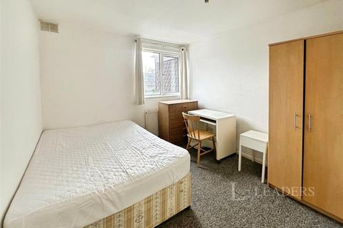 undefined, Crowland Way, Cambridge, Cambridgeshire, CB4