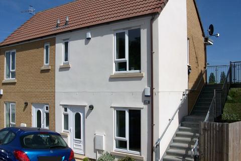 2 bedroom maisonette to rent, Headley Lane, Bristol BS13