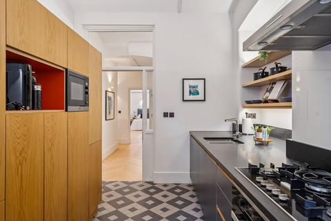 2 bedroom flat for sale, Kensington Gore, London, SW7
