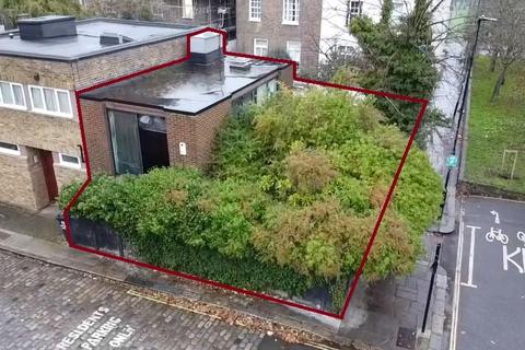 75 Camden Mews, Camden, London, NW1 9BY