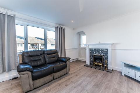 undefined, 245T Lady Nairne Grove, Edinburgh, EH8 7LY