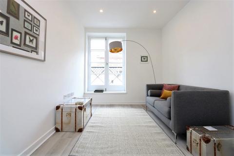 undefined, Candleriggs Court, Glasgow, G1