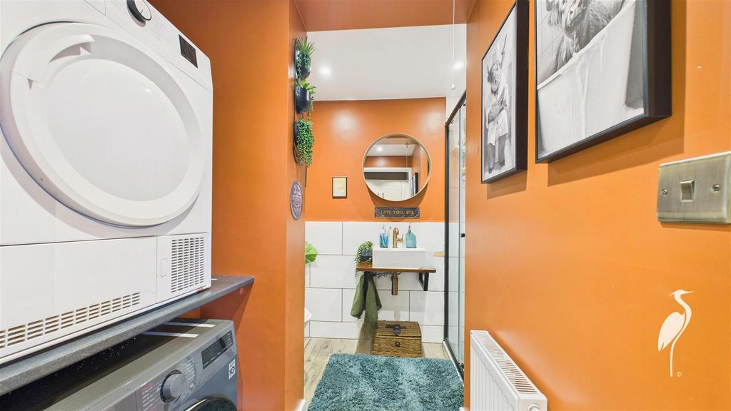 Utility/Shower Room