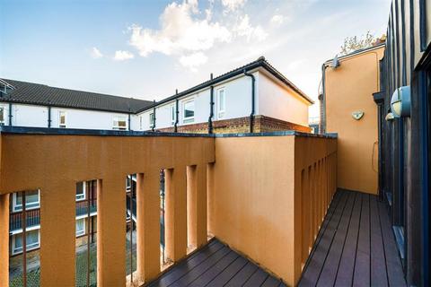 1 bedroom flat to rent, Bermondsey Street, London SE1