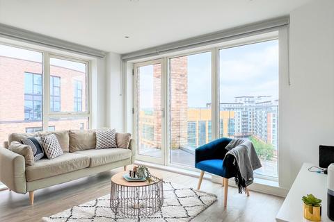 3 bedroom apartment to rent, Clippers Quay Salford M50