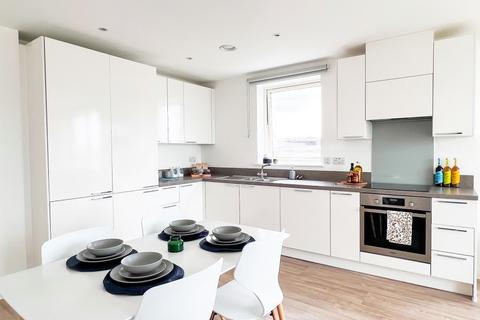 3 bedroom apartment to rent, Clippers Quay Salford M50