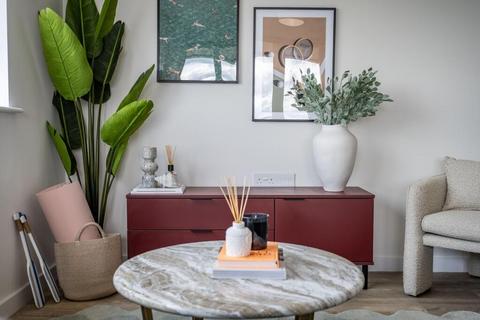 2 bedroom apartment to rent, Riverview, Staines-Upon Thames TW18