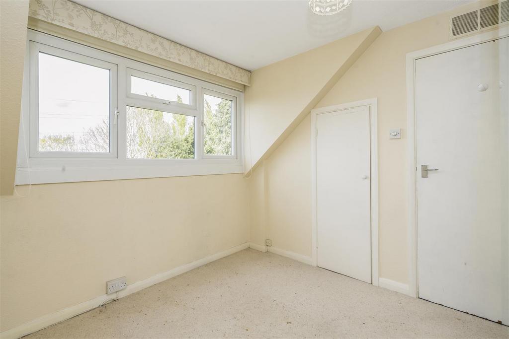 Davidson Frost-Wellings, DFW, Harriet Way, Bushey,