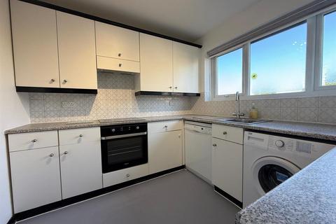 undefined, Harriet Way, Bushey WD23