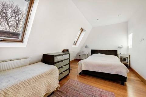 1 bedroom flat to rent, Greyhound Road, London W6