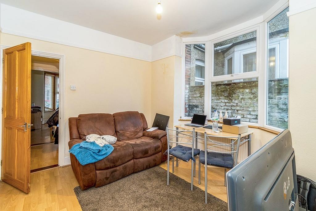 Rear Enclosed Garden