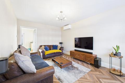 4 bedroom detached house for sale, Bridge Keepers Way, Hardwicke, Gloucester, Gloucestershire, GL2
