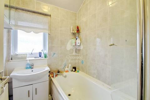 undefined, Ripley Close, Langley SL3