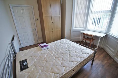 3 bedroom flat to rent, Dinsdale Road, Sandyford