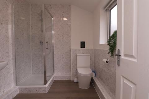 7 bedroom house to rent, Crofton Street, Manchester M14