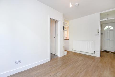 1 bedroom flat to rent, Dray Gardens, Brixton, London, SW2