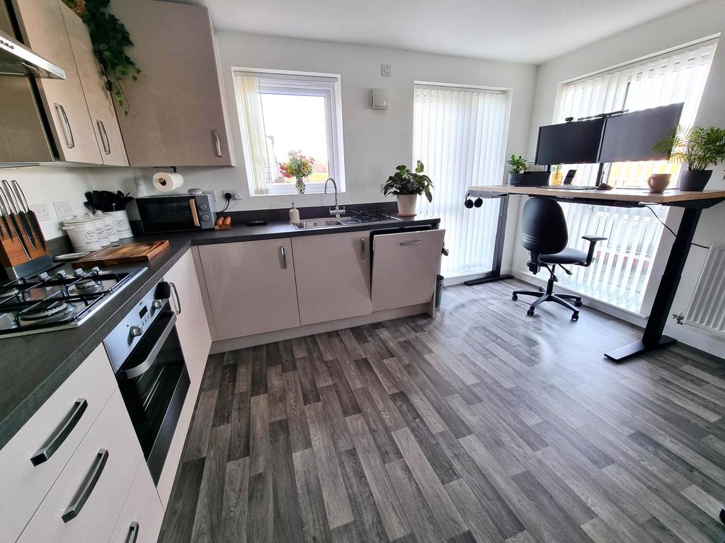 Kitchen dining area