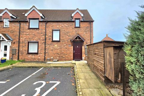 3 bedroom end of terrace house for sale, Chamomile Way, Spalding