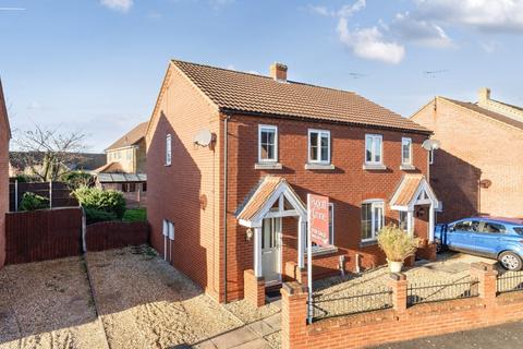 2 bedroom semi-detached house for sale, Falcon Way, Sleaford, Lincolnshire, NG34