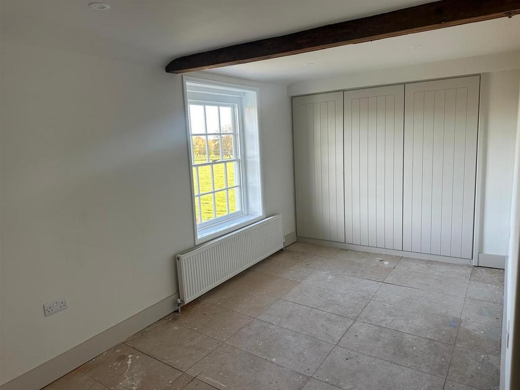 Park House Bedroom.jpg