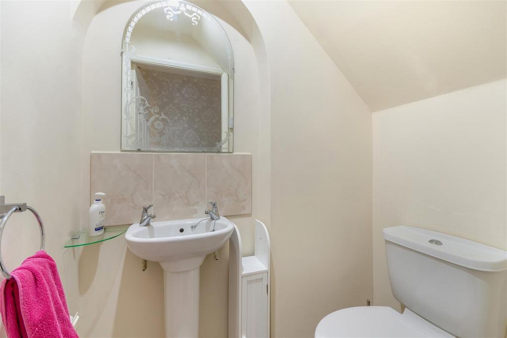 8671139-interior17.jpg