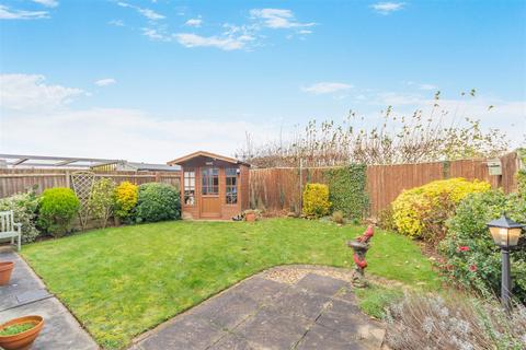 4 bedroom detached house for sale, Heron Way, Mansfield