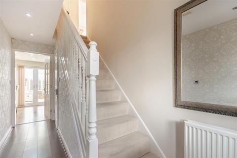 4 bedroom detached house for sale, Heron Way, Mansfield