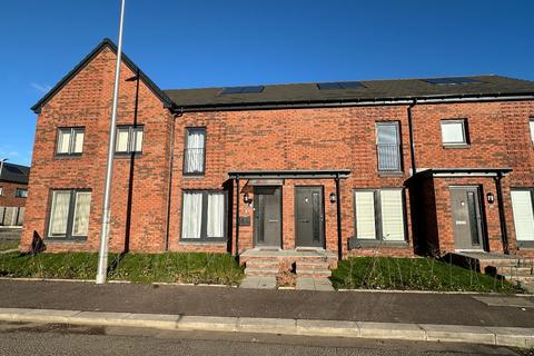 2 bedroom terraced house to rent, Webster Street, Dalmarnock, Glasgow, G40