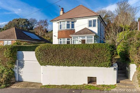 Crescent Drive North, Brighton BN2