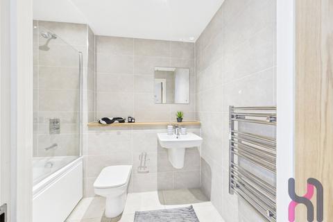 undefined, Media City, Michigan Point Tower D, 18 Michigan Avenue, Salford, M50