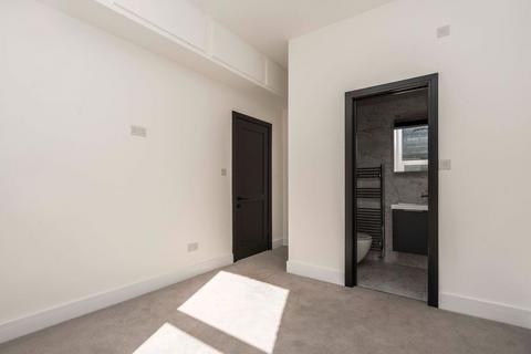 undefined, Mattock Lane, London W13