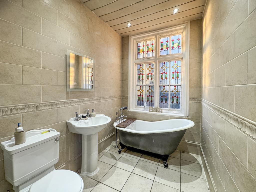 Bath/WC