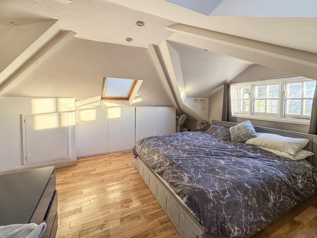 Bed 3