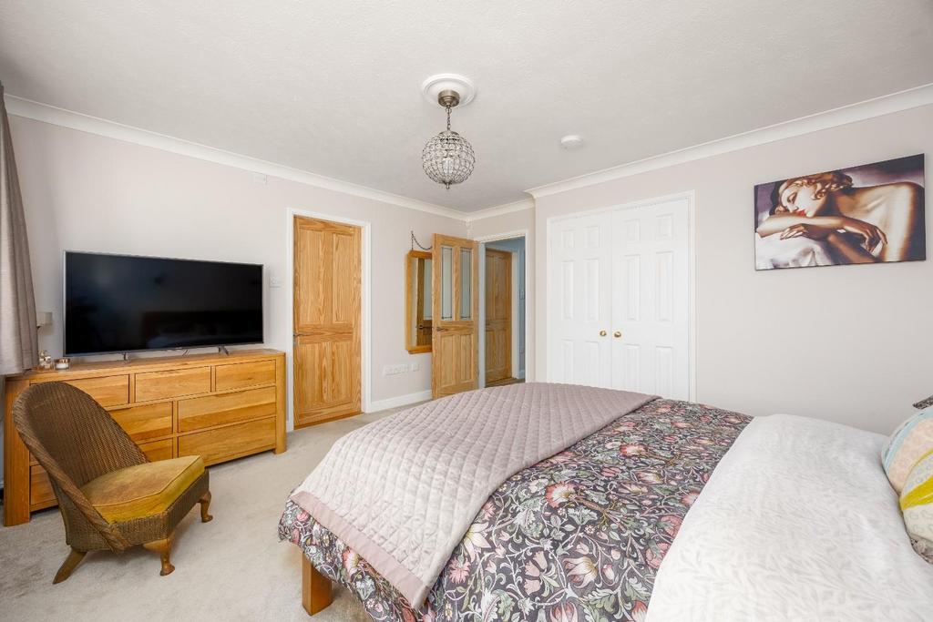 Main Bedroom 1